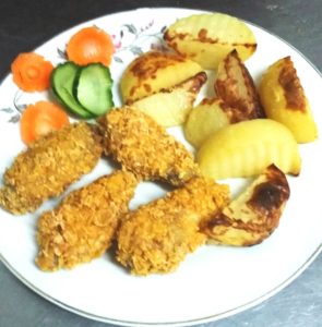 Aripioare Crispy cu cartofi la cuptor